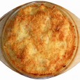 O rețetă de paste la cuptor foarte simplă, dar și foarte gustoasă. Ce dovadă mai bună să vă dau decât aceea că Măriuca mă pune, indiferent de sezon, să i-o...