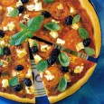 O pizza lejer mai fandosită, care ne scoate puțin din inevitabila combinație roșii plus mozzarella. Dar e foarte interesantă (chiar dacă-i un pic mai altfel) și sigur o să vă...