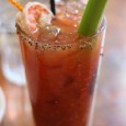 Poate nu-i neapărat cel mai celebru cocktail bazat pe votcă, dar cu siguranță e cel mai răspândit pe plaiurile noastre, plecând chiar de la simpla alăturare, lângă „sută“, a unui...