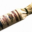 Worcestershire Sauce, ca sa-i dam denumirea in original, este o sos condimentat, de origine englezeasca, cu un gust dulce-acrisor si usor picant. Printre ingredientele de baza se numara melasa, otetul,...