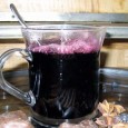 Mai întâi o precizare: denumirea de vin fiert este teribil de incorectă, fiindcă în nici un caz băutura asta nu trebuie să clocotească (temperatura optima cică ar fi de 78,4°C)....