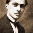 Mititeii lui Pastorel Dupa cum promiteam, iaca si versiunea lui Pastorel despre autohtonii mititei (ca sa nu zic mici). E aparuta in Glasul Patriei din 20 decembrie 1962, si e de gasit la...