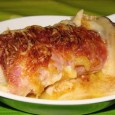 Praz gratinat cu șuncă N-am nici cea mai vagă idee cum și de ce a apărut expresia că prazul este ruda săracă a sparanghelului (mai ales ca și broccoli-ul mai e numit „sparanghelul săracului”,...