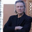 Pui cu pere caramelizate à la Cristopher Walken Păi dacă tot am văzut că v-a plăcut filmulețul cu Charlie Sheen care (adică) gătește, am început să caut și alte clipuri asemănătoare, pe care să vi le pot oferi...
