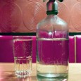 Etimologia germanică Presupun că ați auzit măcar o dată că băștinașul șpriț provine (măcar etimologic) din Spritzer-ul austriac (da, austriac, pentru că în Germania acestei combinații i se spune, de...