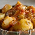 Tocăniță de cartofi Tocănița de cartofi (sau iahnia, sau mâncărica, e tot aia) reprezintă, iubiți comeseni, un tare bun exemplu despre modul în care arată multe dintre rețetele românești de post, obținute prin...