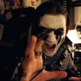 Pad Thai cu Vegan Black Metal Chef Bunul meu prieten Dragoș (metalist înrăit, desigur!) mi-a semnalat simpaticul filmuleț pe care îl puteți urmări mai la vale. N-am idee cam care ar putea fi legăturile dintre Black Metal...