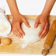 Cherdele sau cherdenele, nespus de delicioase Vreau să spun de la bun început că titlul îi aparține domnului Marian Rădulescu, cel care ne-a trimis această rețetă străveche. Și țin să fac această precizare fiindcă plăcințica asta...