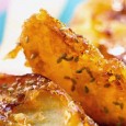Mere caramelizate cu susan Pe lângă faptul că sunt foarte bune, merele caramelizate de mai la vale se fac și foc repede și simplu (nu cred să aveți nevoie de mai mult de un...