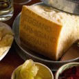 Parmezan Parmezanul, sau mai corect Parmigiano Reggiano, după cum sună denumirea sa oficială (și protejată de DOP – Denominazione di Origine Protetta), este poate cea mai celebră brânză italiană. Are o...