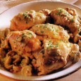 Chiar stăteam și mă gândeam, înainte de a pune pe hârtie (vorba vine!) rețeta asta de rulouri umplute, că nu prea există gastronomie pe lumea asta care să nu se...