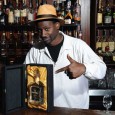 Nu, nu vă gândiți la bodegile de cartier, unde nea Gică toarnă niște Jamaică peste vreo votcă ordinară ca să-i mai taie din damf. Nu, tăria despre care vorbim aici...