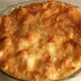 Gratinare Termenul ne vine din franțuzescul gratin, care desemnează o crustă aurie (sau brun-aurie) care se formează la suprafața unei mâncări ce a fost ținută la cuptor (eventual doar sub grill)....