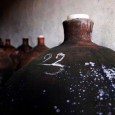 Nu, nu este vorba despre vreo figură de stil: anticele recipiente de lut ars își fac reintrarea, timidă deocamdată, în crame. Și nu în partea de „îmbuteliere”: avantajele reale ale...