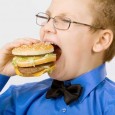 Majoritatea părinților își „recompensează” copiii cu mâncare nesănătoasă Un studiu recent a ajuns la concluzia că mai mult de două treimi din părinți oferă copiilor „junk food” ca o recompensă a faptului că au fost cuminți și s-au...